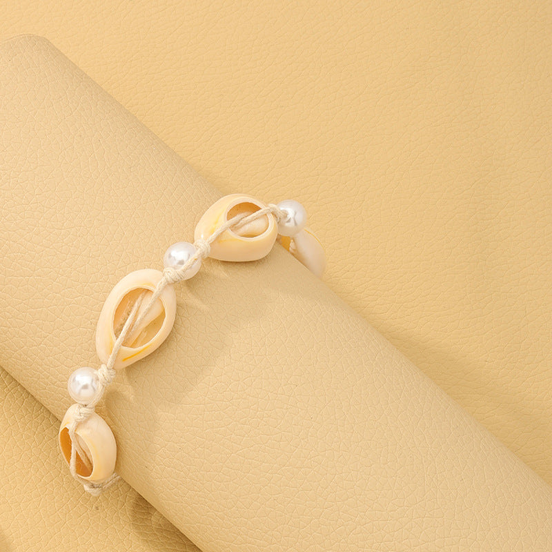 Shell Pearl Vienna Verve Bracelet - Elegant and Unique Handcrafted Jewelry for Women