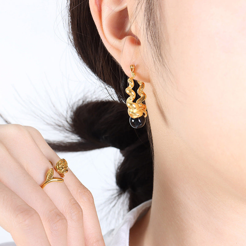 Retro U-Shaped Black Bead Earrings with Irregular Thread - Stylish Jewelry for Women