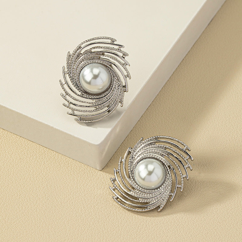 Luxurious Vienna Verve Metal Pearl Earrings - Wholesale Personality Statement Piece