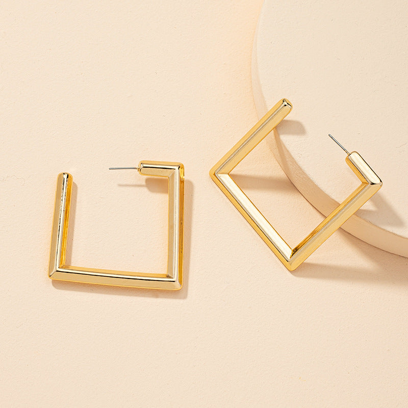 Retro Exaggerated Geometric Earrings Set with European Flair