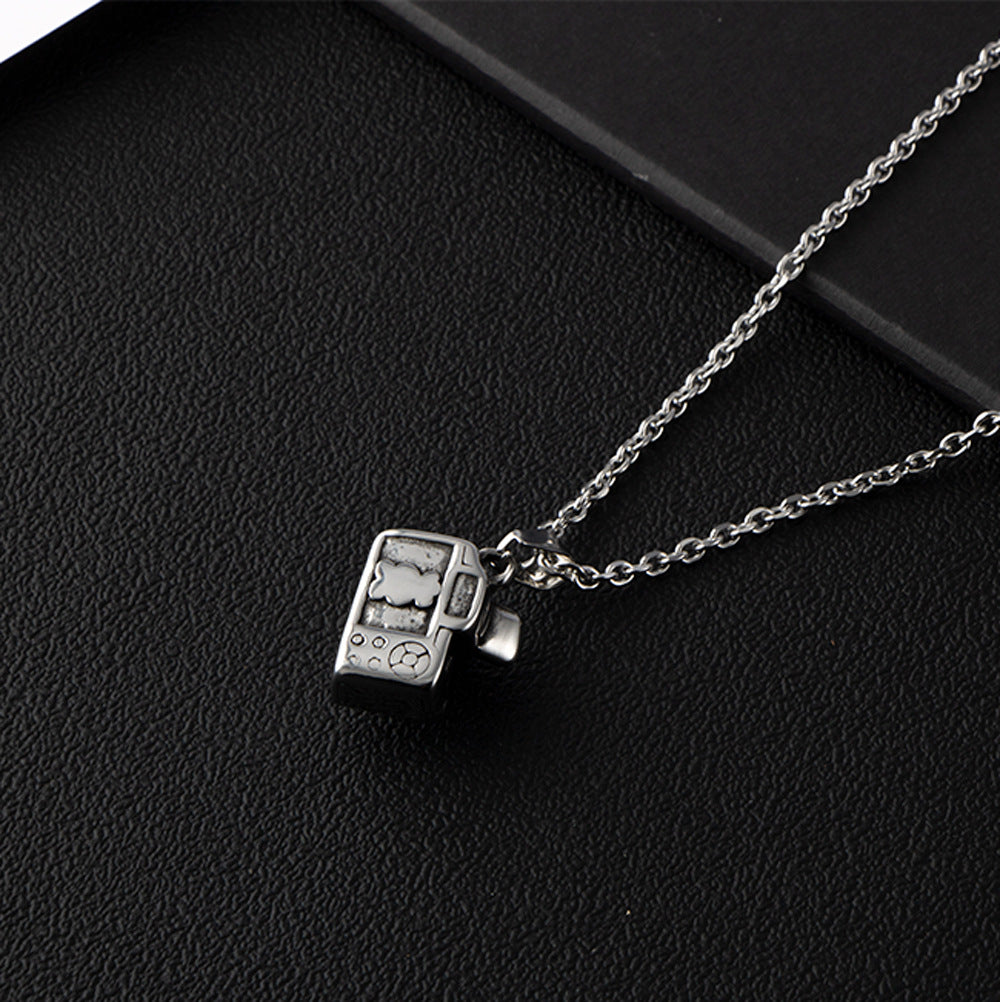 Chic Titanium Steel Camera Pendant Necklace for Stylish Men and Women