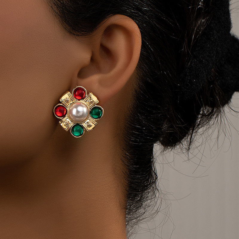 European and American Metal Colored Pearl Earrings Bundle with Ethnic Style Ear Clips