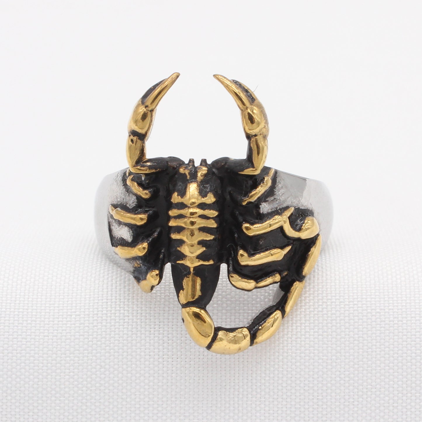 Personalized Retro Scorpion Titanium Steel Ring for Men – European and American Style, Wholesale Jewelry