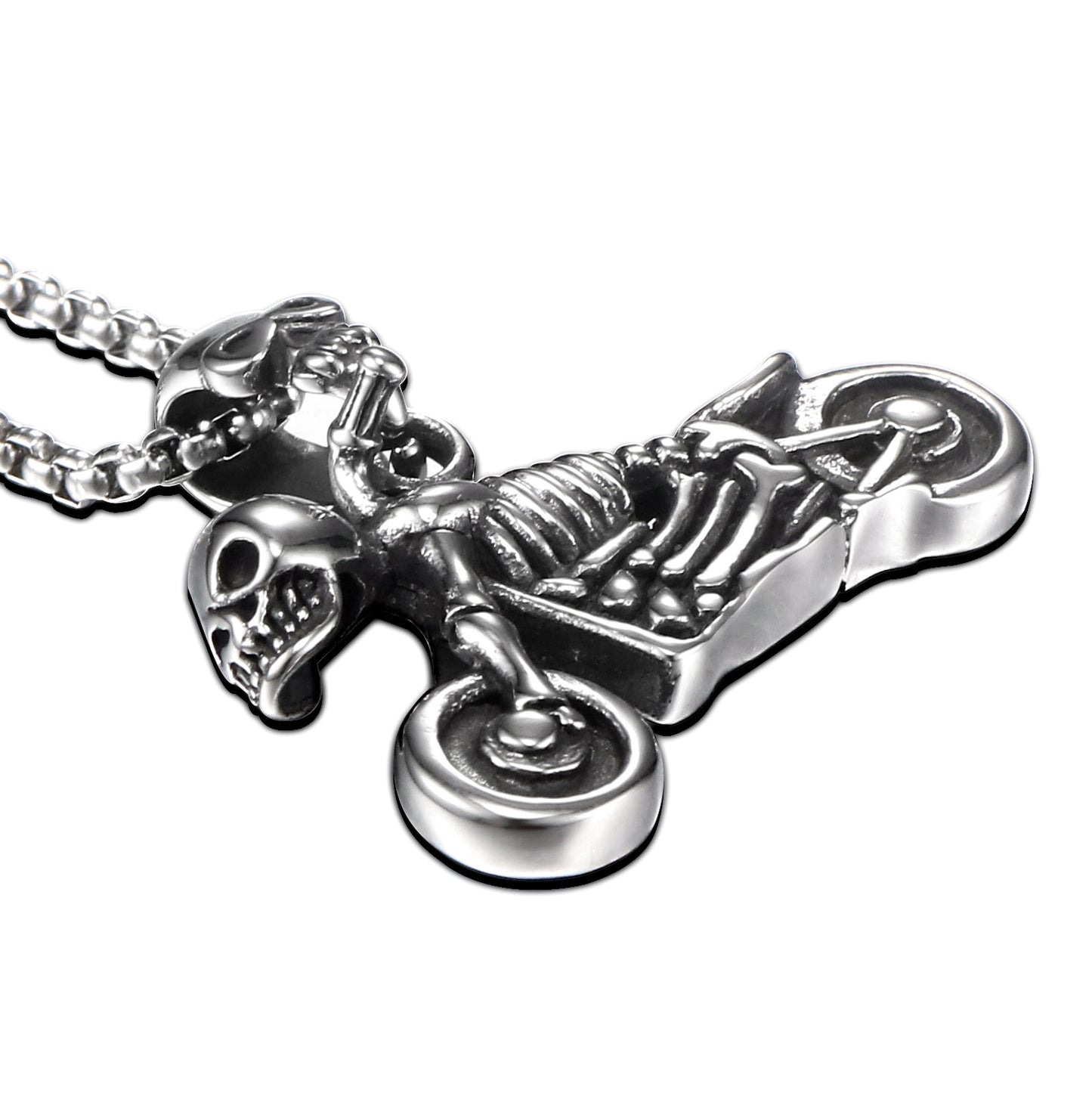 Punk Skull Motorcycle Titanium Steel Pendant for Men - Retro Personalized Stainless Steel Accessory