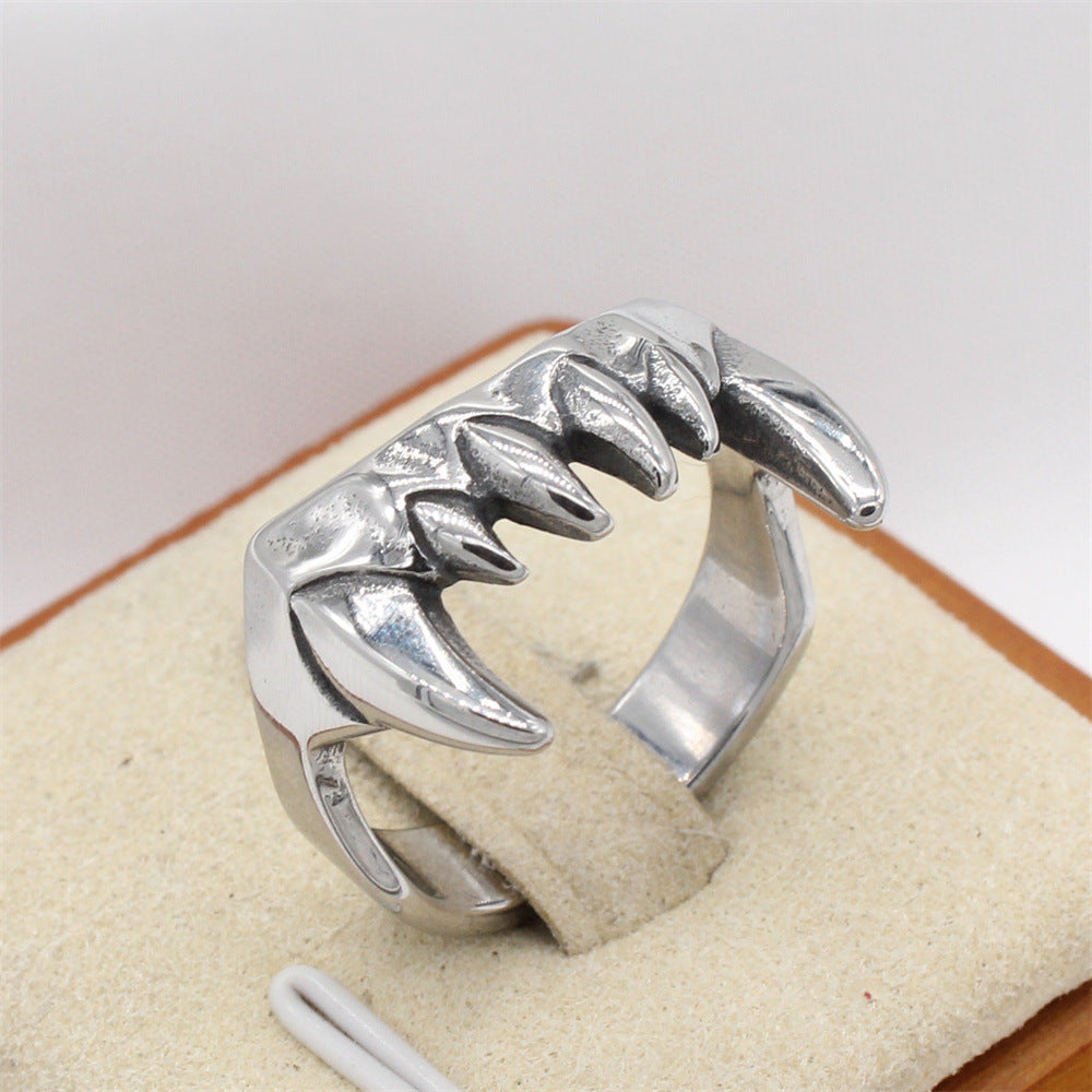 Personalized Retro Titanium Steel Men's Ring with European and American Monster Tusks Design