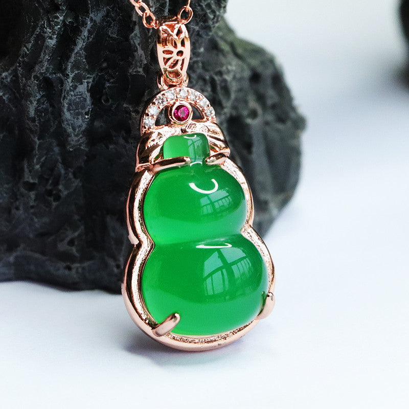 Natural Green Chalcedony Gourd Rose Gold Pendant Jewelry