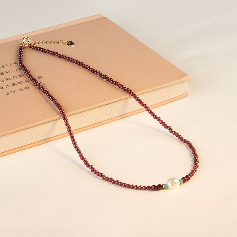 Exquisite Sterling Silver Necklace with Garnet and Freshwater Pearls