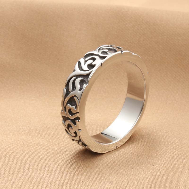 Retro-Inspired Titanium Steel Engraved Ring for Men - Stylish Plant Vine Design