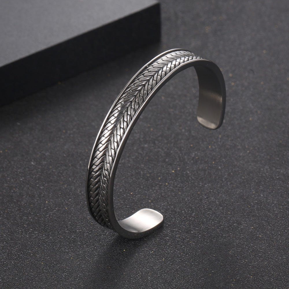 Customizable Vintage C-Shaped Wheat Ear Men's Bracelet - Korean-Inspired Titanium Steel Design