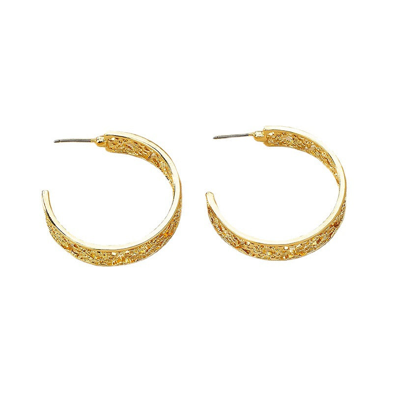 Chic Hollow C-Shaped Earrings with Metal Needles - Vienna Verve Collection