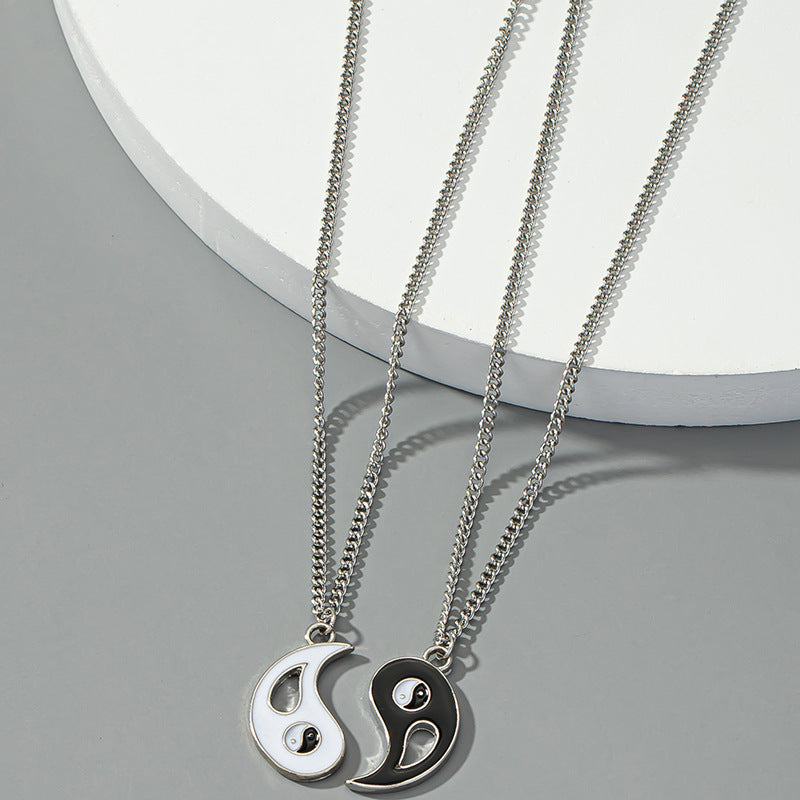 Yin-Yang Eight Diagrams Pendant Set: Stylish Couple Necklaces with European and American Influence