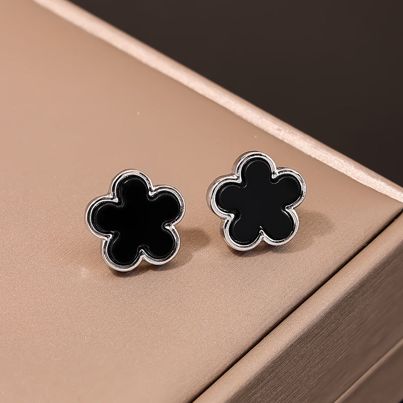 Geometric Black Round Men's Earrings - Vienna Verve Collection