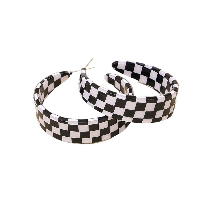 C-Shaped Checkerboard Earrings with Acrylic Details - Vienna Verve Collection