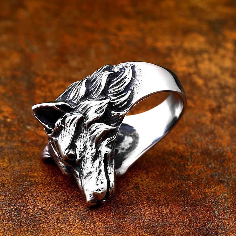 Retro Stainless Steel Wolf Head Ring for Men – Wholesale Titanium Steel Animal Personality Jewelry, Sizes 7-13