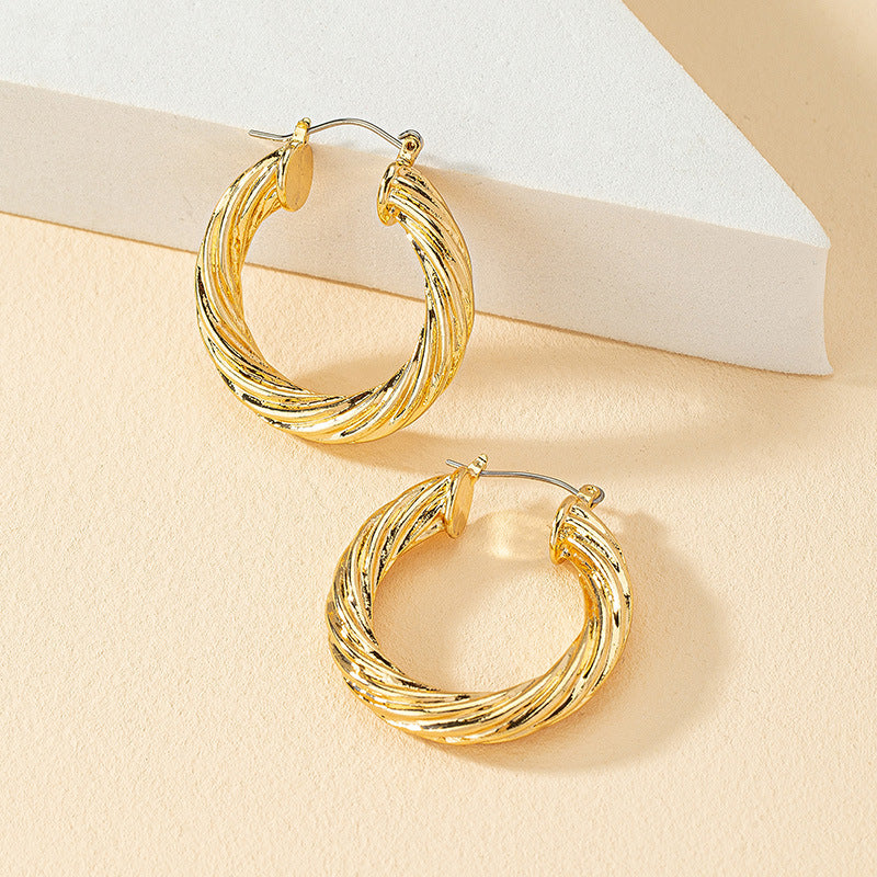 Metallic Twist Wound Earrings with a Touch of European Flair and Versatile Style