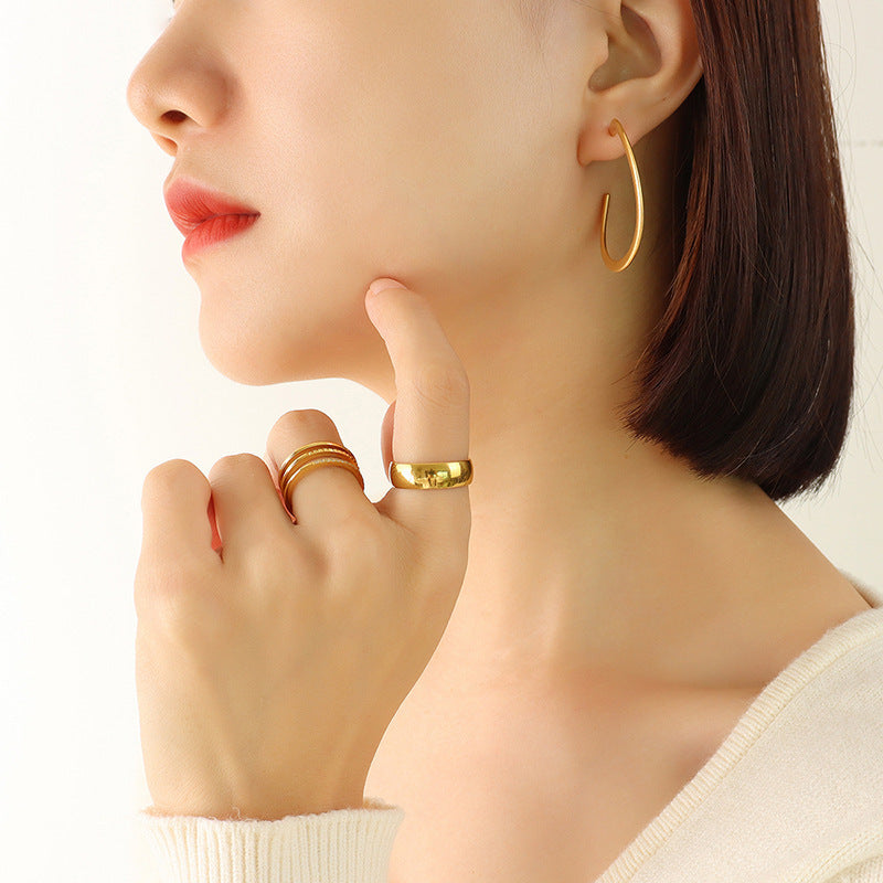 Vintage Gold Plated C-shaped Earrings with Exaggerated Circle Design - Wholesale Jewelry