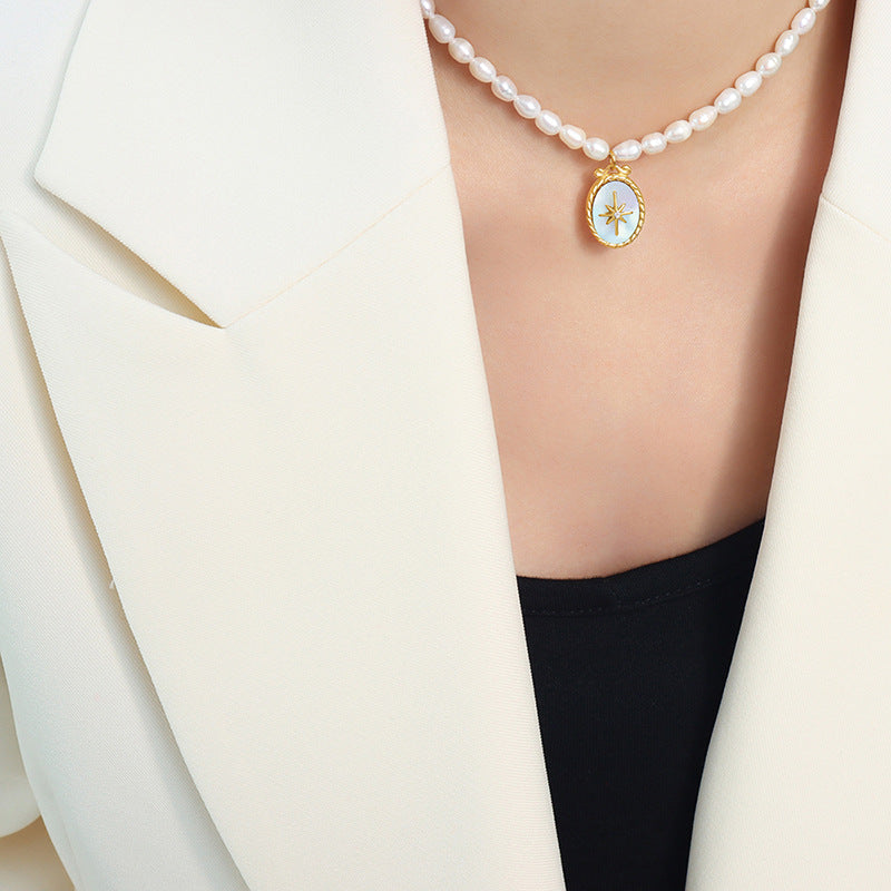 Royal Shell-Inspired Freshwater Pearl Pendant Necklace with Zircon Accents