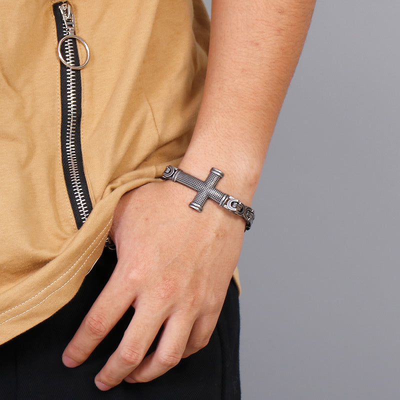 Trendy Titanium Steel Cross Back Chain Bracelet for Men - Stylish Accessory for Modern Fashion