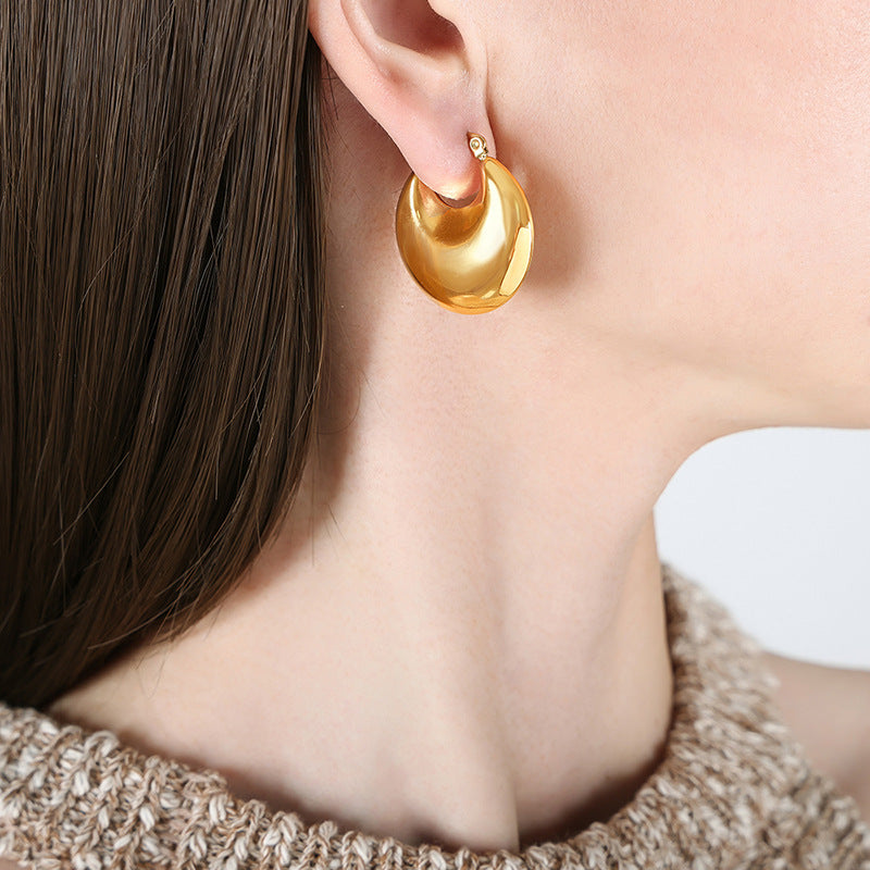 Chic U-Shaped Earrings with Timeless Hong Kong Flair