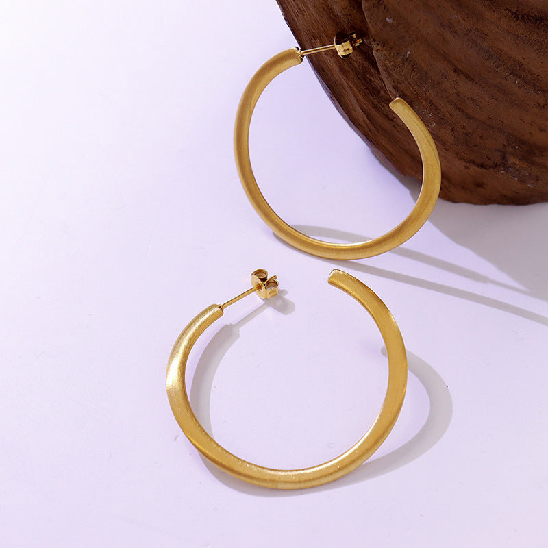 Vintage Gold Plated C-shaped Earrings with Exaggerated Circle Design - Wholesale Jewelry