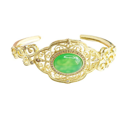 Green Chalcedony Sterling Silver Bracelet with Auspicious Cloud Design