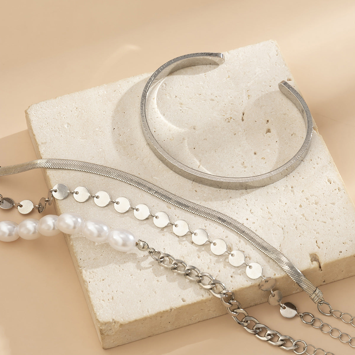 Snake Bone Jewelry Empowered Bracelet with Imitation Pearl Embellishments