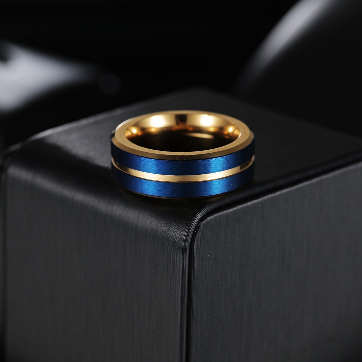 8MM Blue and Gold Tungsten Steel Men's Ring - Everyday Genie Collection