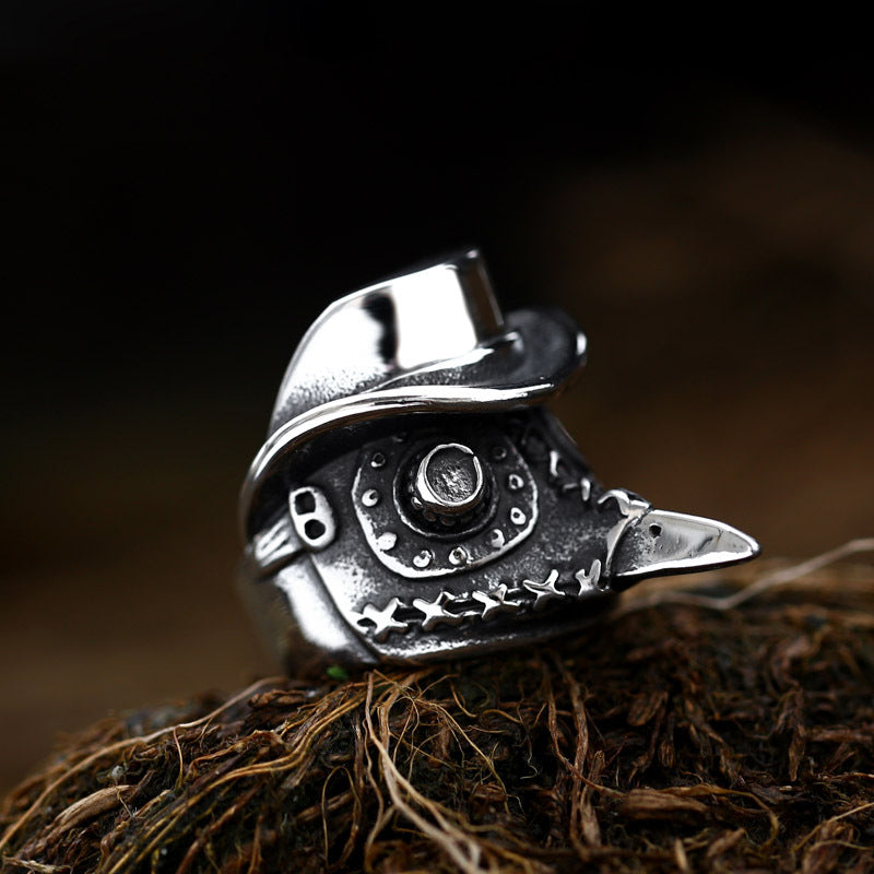 Retro Stainless Steel Men's Ring with Long Bird Beak Design - Titanium Steel Fashion Accessory