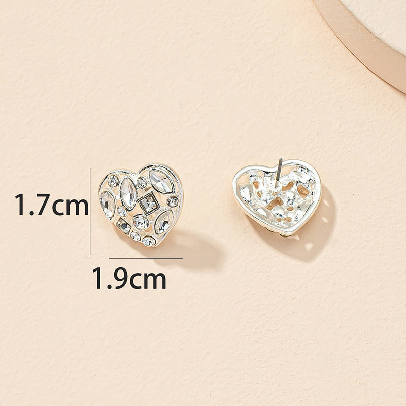 Luxurious Heart-Shaped Earrings with Celeb-Approved Style