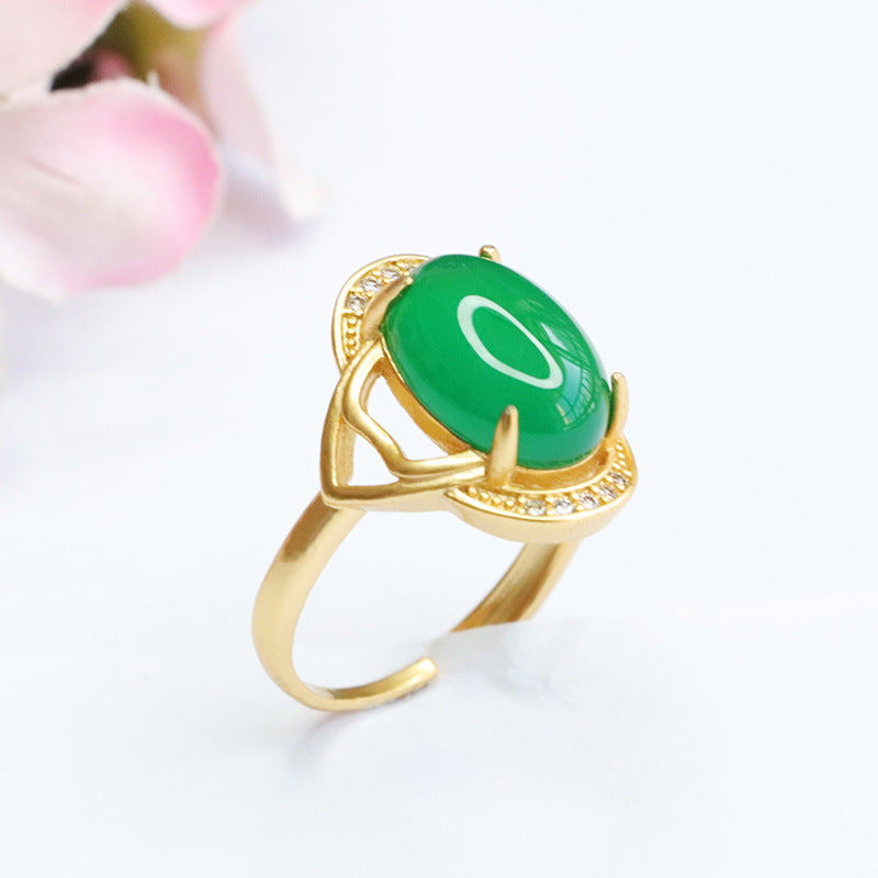 Golden Green Chalcedony Retro Finger Ring