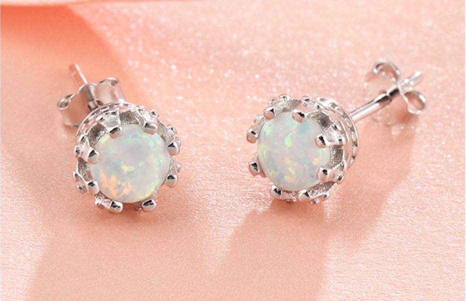 Crown Shape Prongs Round Opal Sterling Silver Stud Earrings