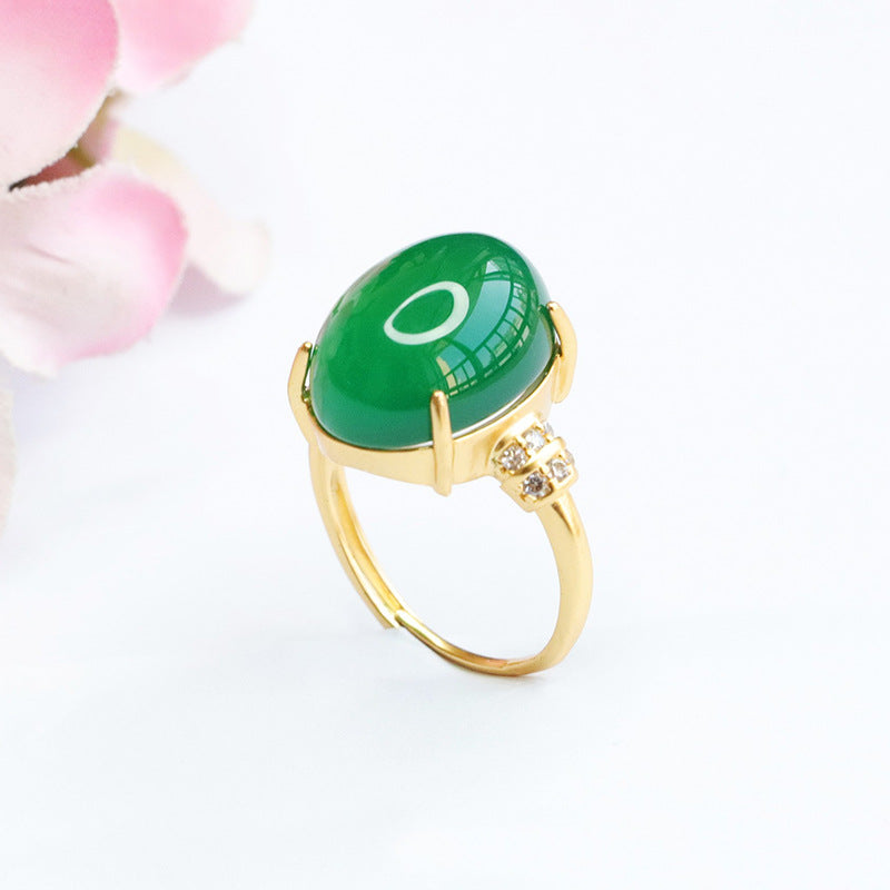 Green Oval Chalcedony Ring ice