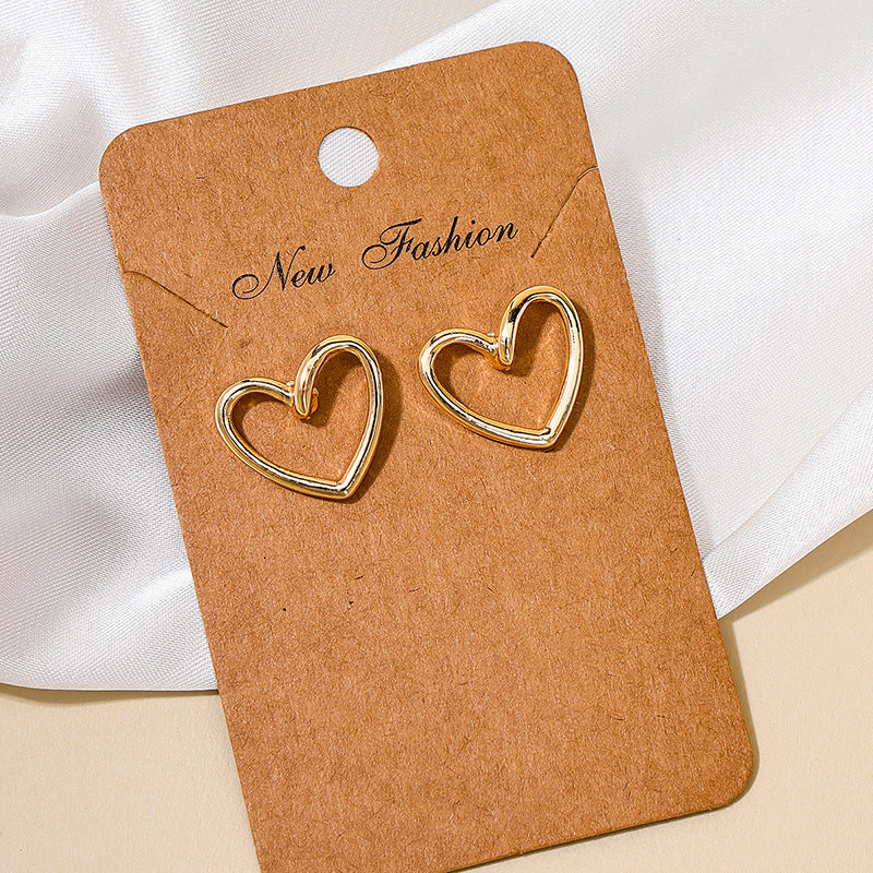 Korean Sweet Love Metal Earrings for Chic Daily Wear