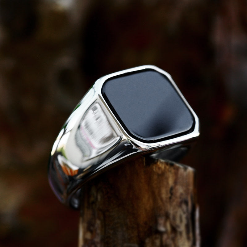 Personalized Glossy Titanium Steel Square Ring for Men - Modern Fashion Statement