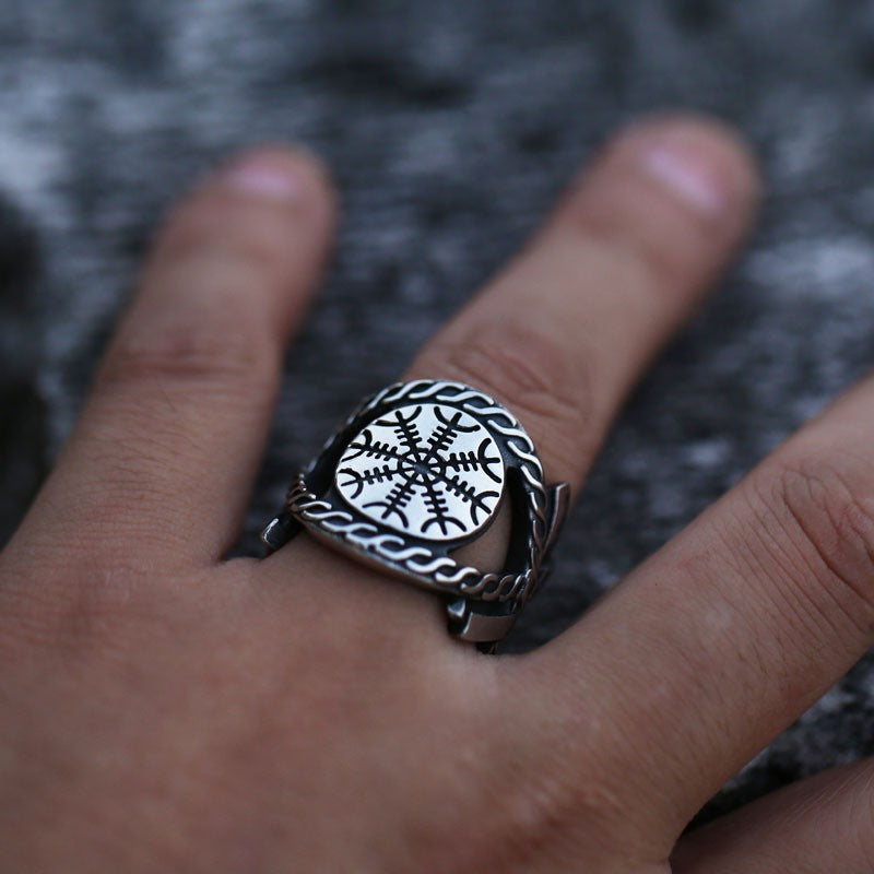 Men's Retro Viking Compass Ring in Stainless Steel and Titanium, Open Design Fashion Accessory