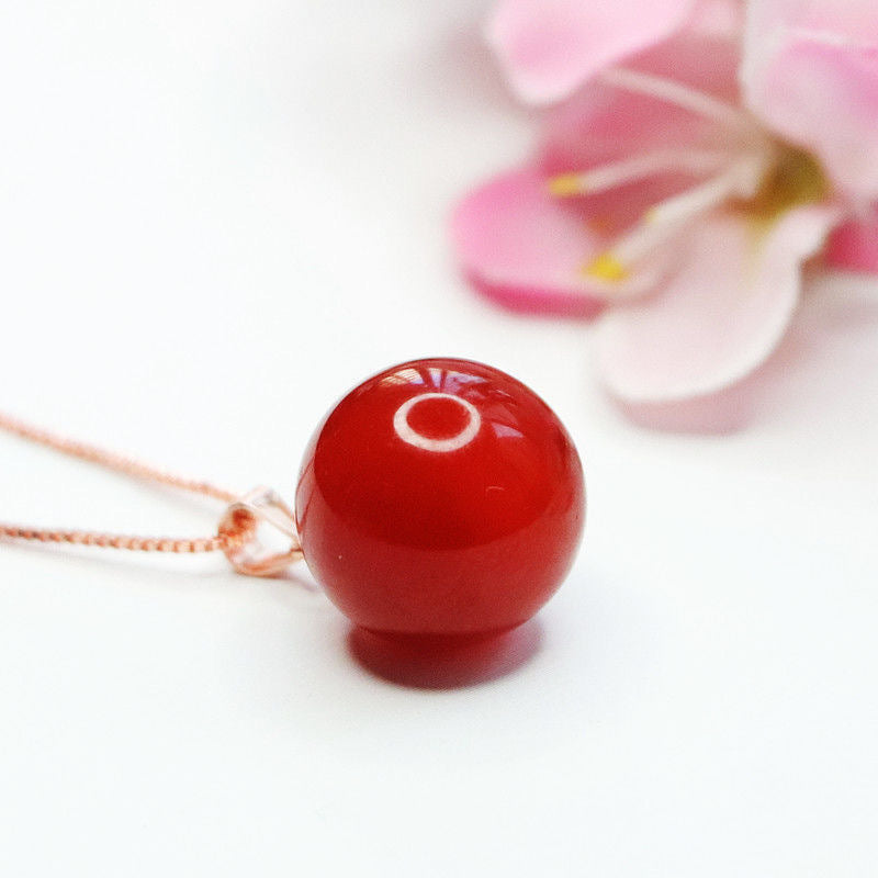 Fortune's Favor Necklace: Exquisite S925 Silver Natural Red Agate Bead Pendant Golden Jewelry