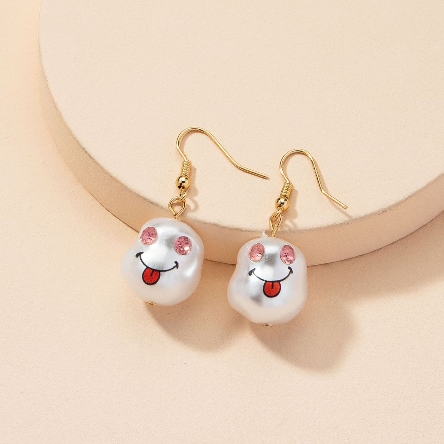 European and American Jewelry Wholesale: Smiling Face Pearl Print Earrings with Cartoon Design