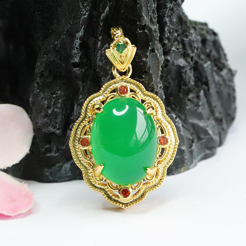 Vintage Golden Chalcedony and Agate Pendant Jewelry for Women