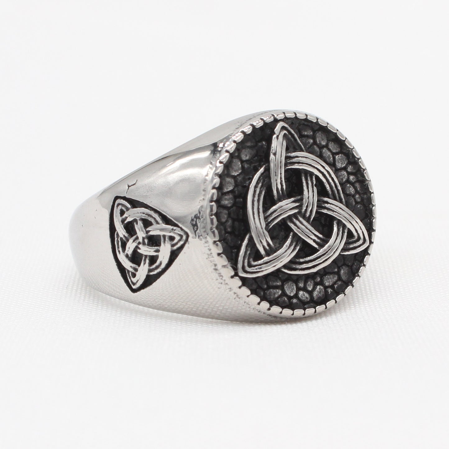 Personalized Retro Viking Triangle Titanium Steel Ring for Men in European and American Style