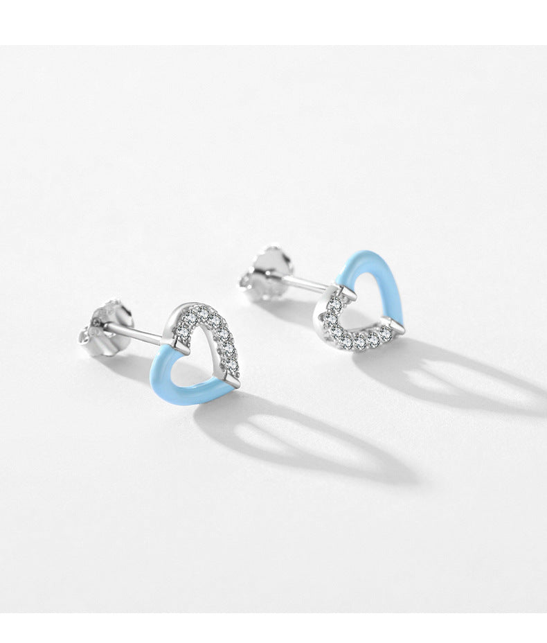 Sweet and Fashionable S925 Sterling Silver Heart-shaped Earrings