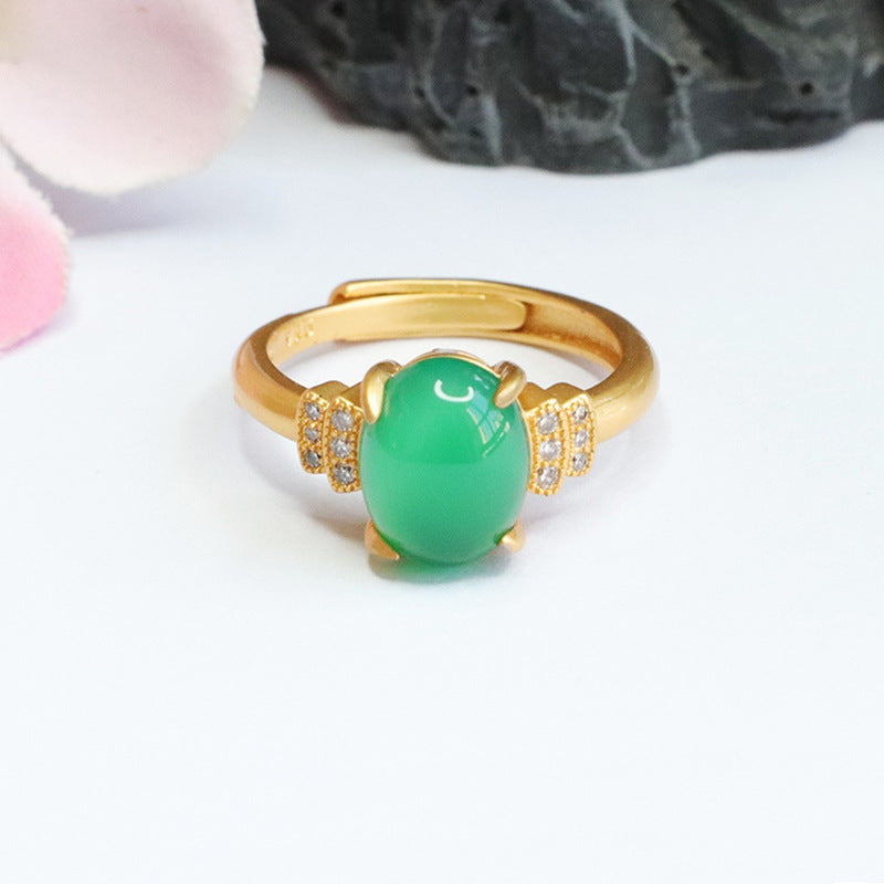 Green Chalcedony Zircon Ring with Ice Emperor Touch