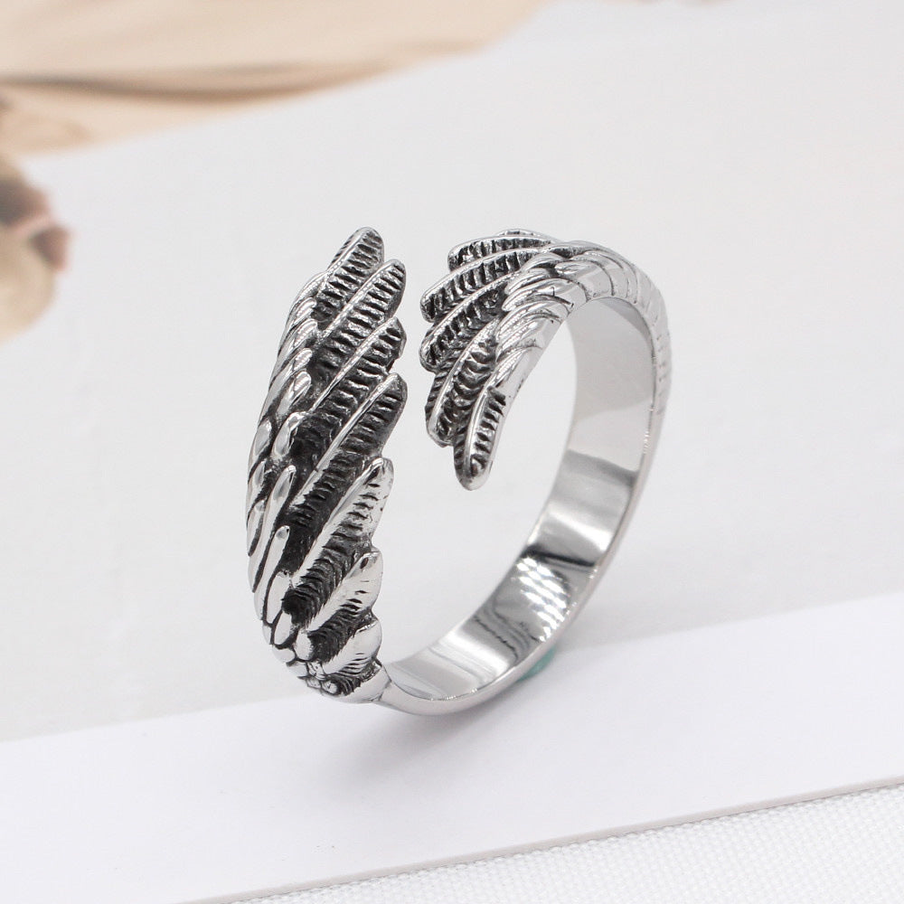 Vintage European and American Feather Titanium Ring for Men and Women