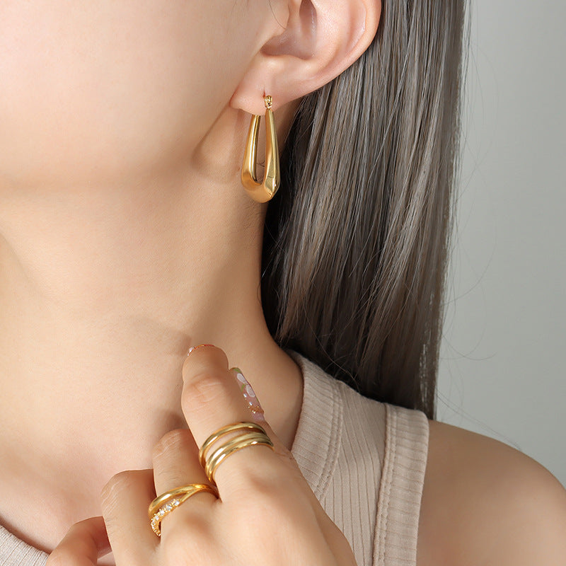 Elegant U-Shaped Earrings in 18k Gold Titanium Steel - Everyday Genie Collection