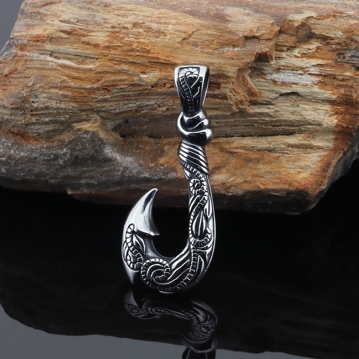 Vintage Titanium Steel Fish Hook Pendant for Men - Personalized Ocean-Inspired Jewelry