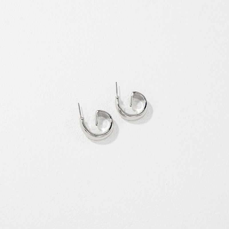 Luxurious Metal Letter G Earrings for Women - Vienna Verve Collection