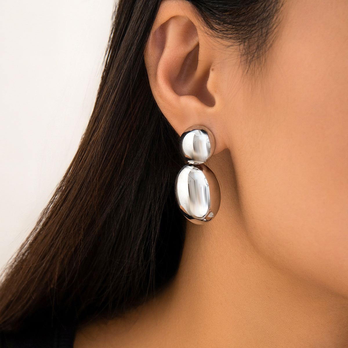 French Chic Silver Stud Earrings from Vienna Verve Collection