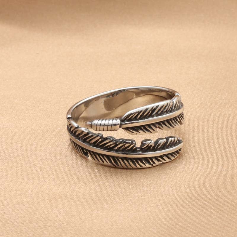 Titanium Steel Wing Ring for Men - Retro and Trendy Animal-Inspired Jewelry