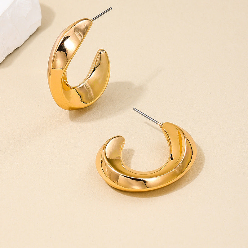 French Chic Parisian Style Earrings Set with C-Shaped Rings