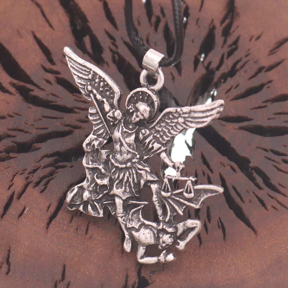 Archangel Wings Necklace: Vintage European and American Style Alloy Jewelry