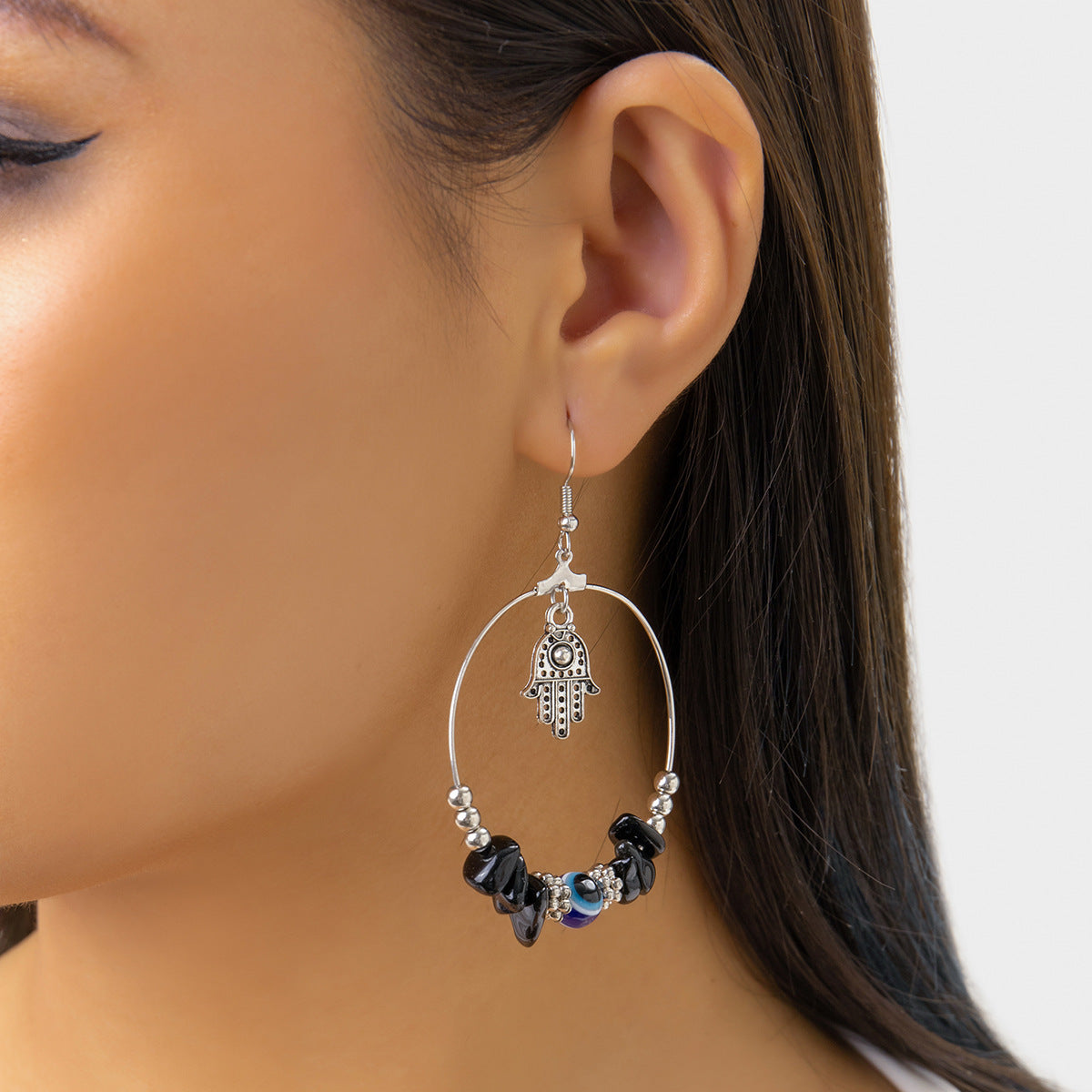 European and American Jewelry Collection featuring Unique Geometric Earrings, Retro Round Rings, and Eye-catching Stone Earrings